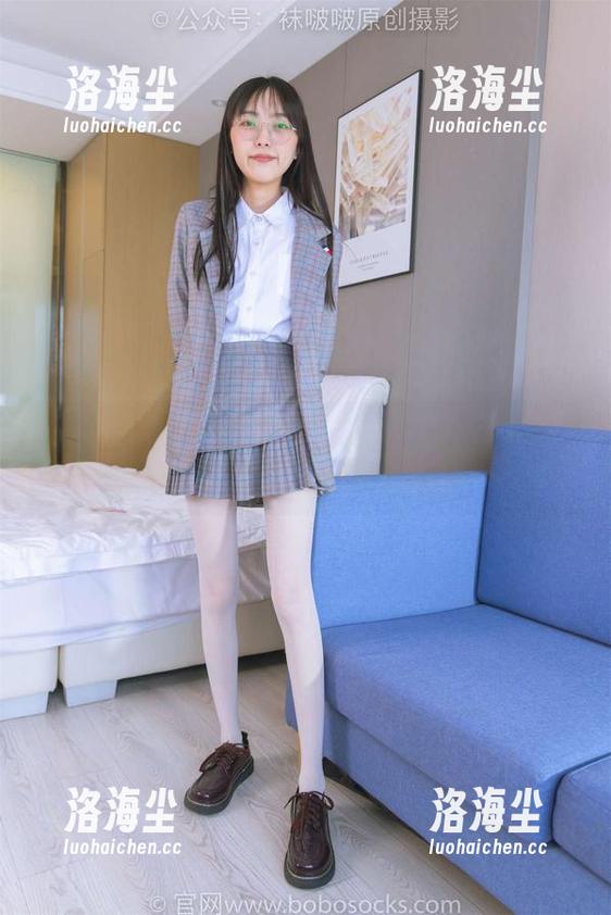 BoBoSocks袜啵啵 - 看！新资源来了！小沫的两双板鞋真是呆萌得让人捧腹！