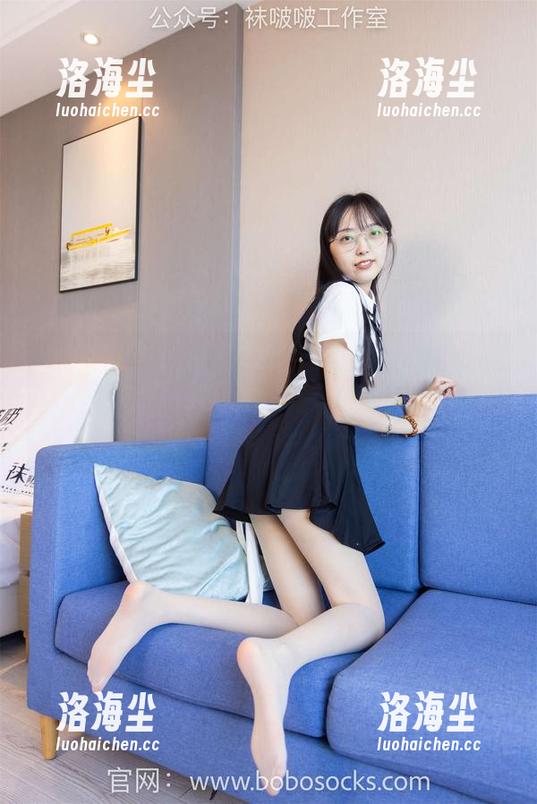 BoBoSocks袜啵啵 - 这是脚的一场社交派对——稚予的互动剧情写真图集，惊讶吗？！