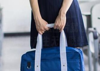 BoLoli菠萝社 – 一张图片就让人对夏美酱的棉袜产生无尽联想。