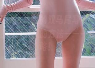 Habin夏彬(하빈)的双马尾写真，马尾飘逸就像我追逐梦想的方法——一直在半路咯！