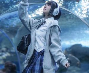 精选Halo_酱：温柔划过，似乎能听见心跳的细语