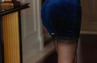 HuaYang花漾 – 筒灯下的陈一涵，高清体操服作品别有一番风味