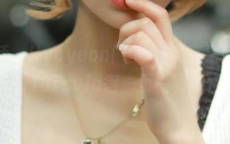 说实话，Hyoyeon(김효연)的高清图集太迷人，ArtGravia得一页一页的慢慢翻。