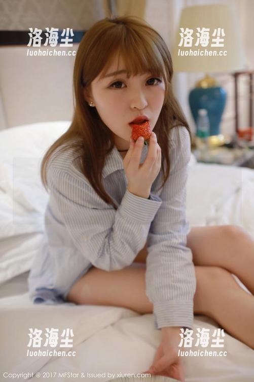 MFStar模范学院 - 图片中的白子嫣nicky，裤里丝的那一瞬，不小心让人想歪了吧？