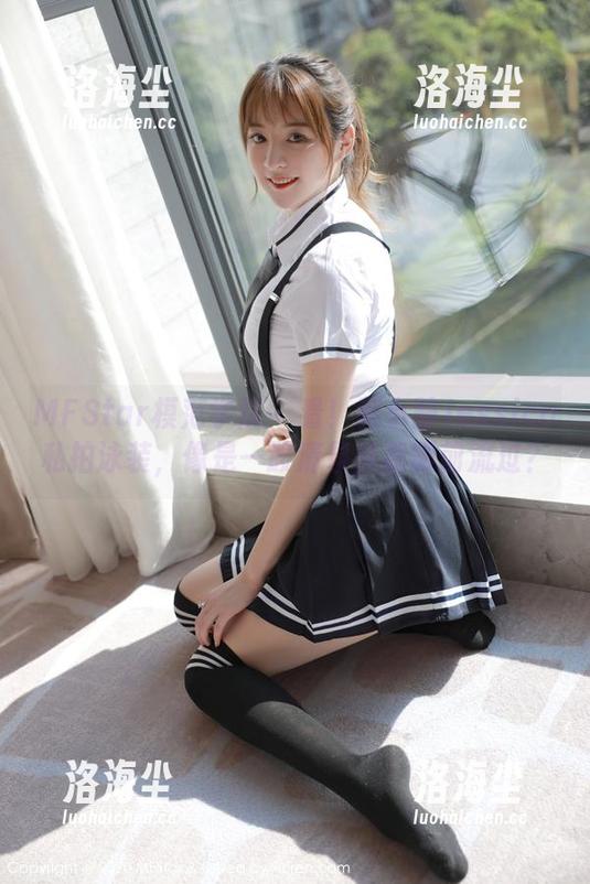 MFStar模范学院 - 看！蒋小静Jessica私拍泳装，像是一股清泉从我眼前流过？