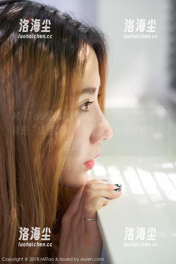 MiiTao蜜桃社 - 坦白说，林柔柔的套装真是“咸鱼翻身”系列，想看图片吗？全在这里下载！