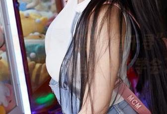 MiiTao蜜桃社 – 汇聚“雪千寻”连衣裙写真的小心机，这些姿势你学会了没？