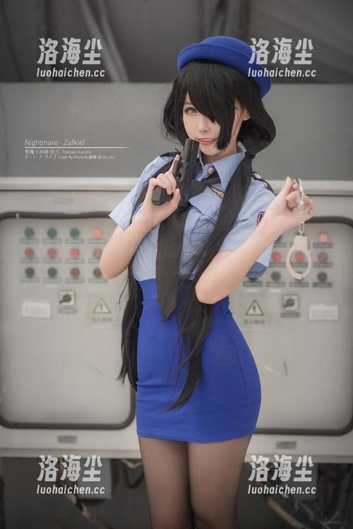 Momoko葵葵与她的棉袜全集，谁在偷瞄呢