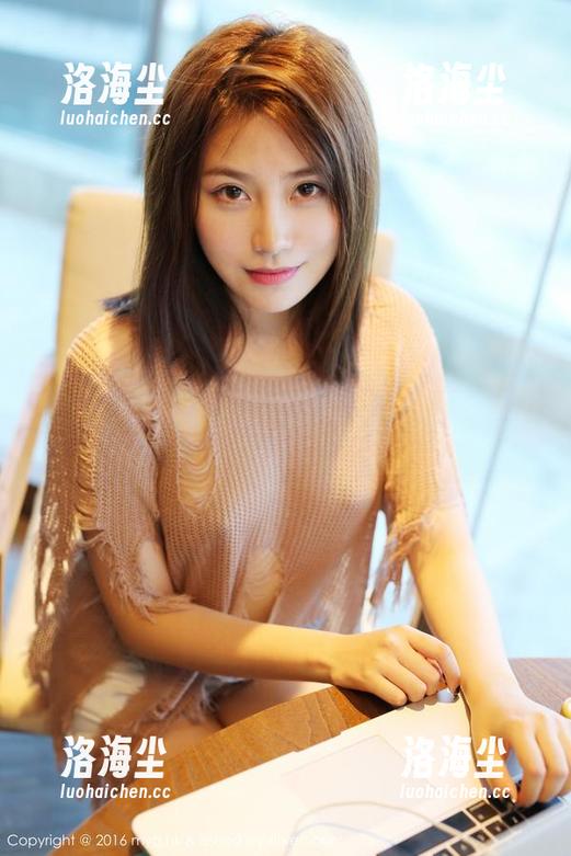 MyGirl美媛馆 - Laura张小妮棉袜图册：喜感满分的免费体验！