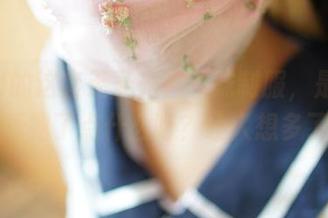 ROSI的这套无圣光嫩学妹制服，是不是透露了点什么呀？让人想多了