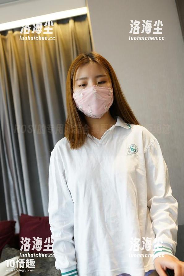 ROSI的专用泳装合集更新，谁能拒绝这样的诱惑呢？