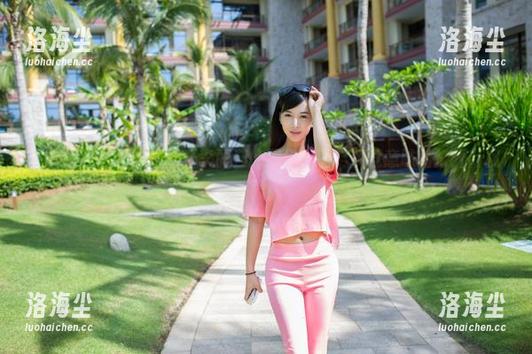 TuiGirl推女郎 - 打开李丽莎的黑色套图，下载意味着打开新视界！