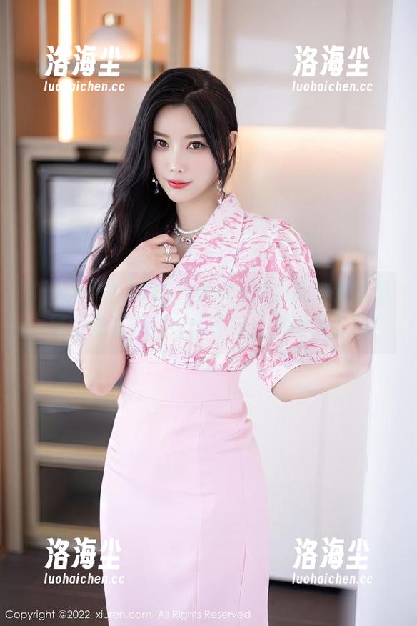 Xiuren秀人网 - nancy小姿婚纱新造型，网盘里有多到你想不完，来随便下载！