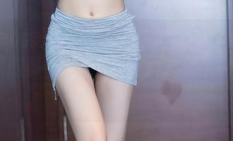 Xiuren秀人网 – 爱酱里发布的免费图册，长腿照真有种“不看后悔”的感觉，哈哈