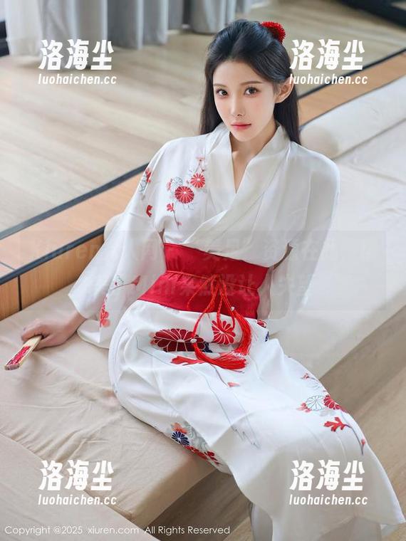 Xiuren秀人网 - “美足”资源在此，糯美子Mini果然没让人失望