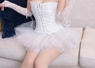 Xiuren秀人网 – 糯美子Mini与蒲扇——那一夏天的高清美图，不看后悔哦！
