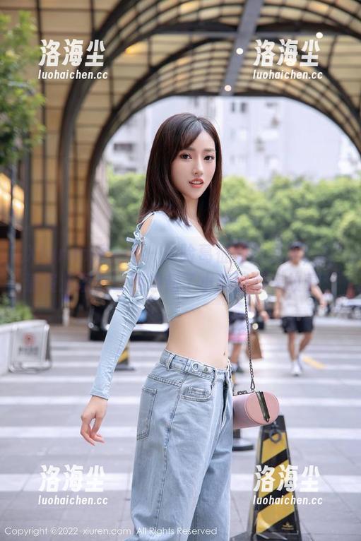 Xiuren秀人网 - 体验葛征的万圣节，高清资源居然让我想起了小时候的鬼故事。