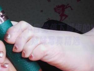 微密圈 – 让人不自觉停下脚步的YuYu超甜丫妹妹写真精选