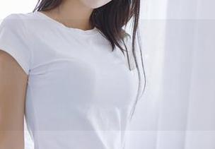 partycat轰趴猫 – 为什么修女也能穿上这样的轻盈？Ellie艾栗栗的高清写真怎么看都怪怪的