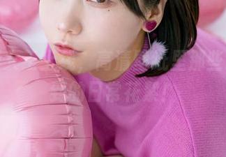 けん研女王上线，高清壁纸里那些意想不到的日常花絮！