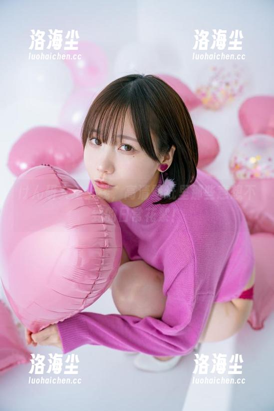 けん研女王上线，高清壁纸里那些意想不到的日常花絮！