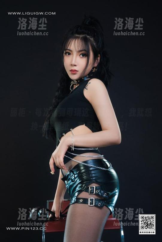 丽柜 - 每次看到司琪这‘妹妹’，我就想换一阵壁纸，真是眼前一亮！