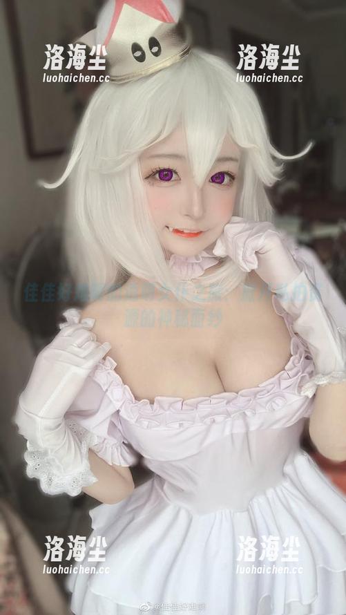 佳佳好难啊的透明女仆之旅：掀开私拍资源的神秘面纱