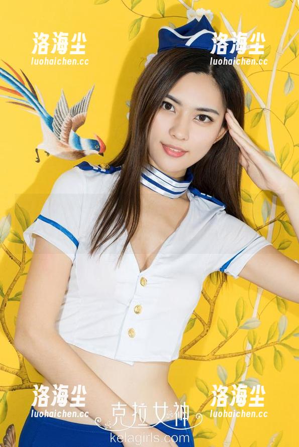 克拉女神 - 江琴的护士写真，最新图库里难以自拔的清新感，折磨着我的期待。