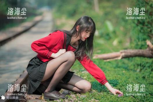 超想了解兔玩映画合集：粉色透明女仆的“看不见的守护”！