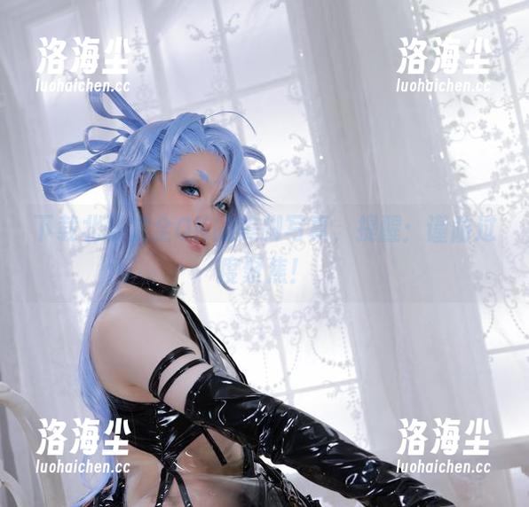 下载北哥完全OK的美脚写真，提醒：谨防过度聚焦！