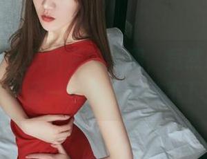 头条女神 – 李丽莎的美腿，竟然藏在这套图里，资源一旦遇上就停不下来了！