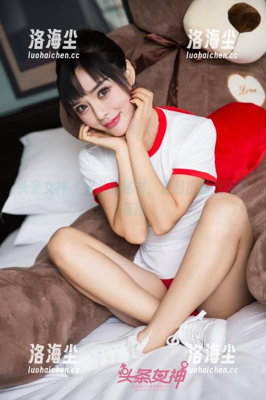头条女神 - 火儿的秘书，定制出的戏码真有趣