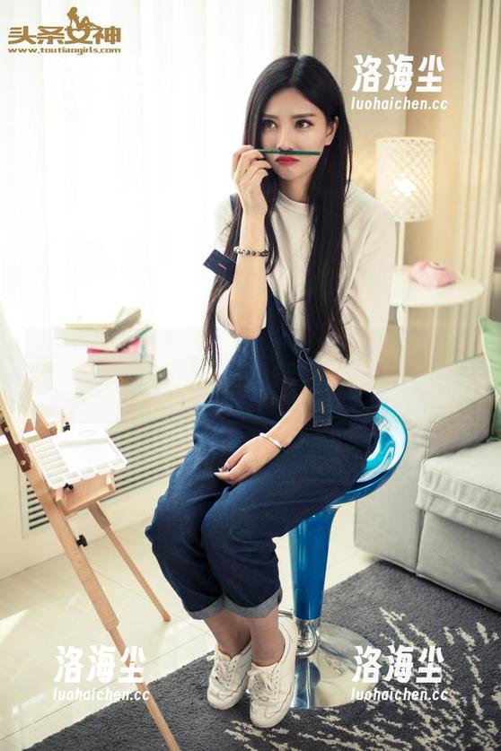 头条女神 - 美脚在手，爱丽莎lisa写真合集不需要多解释吧