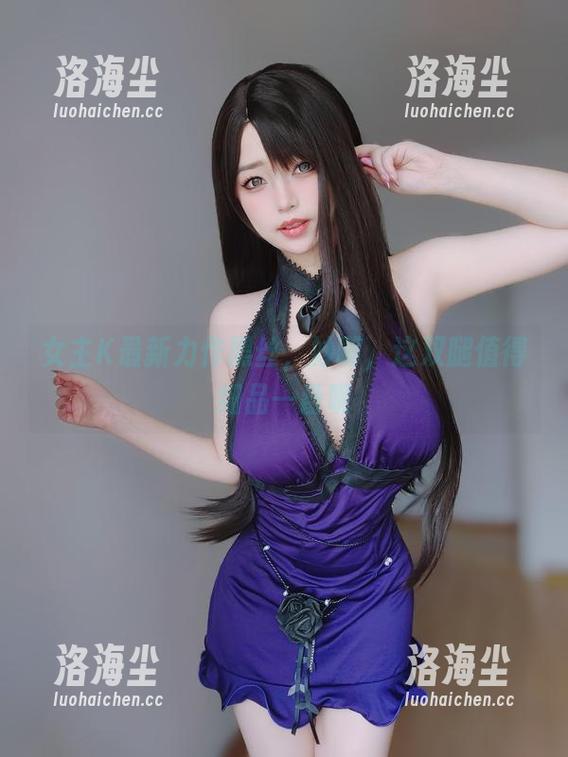 女主K最新力作黑丝，妙啊，这双腿值得细品一番呢