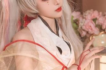 皮衣落在奶狮不咬人身上，真的是别致，分享一下这种迷之搭配。