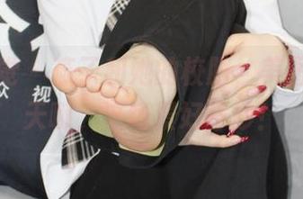 小众视觉 – 燕子和她的校服，美图不断，天哪，这场景好奇妙！