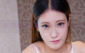 尤物馆 – 写真视界里的潘琳琳ber：内衣让人不禁多看几眼