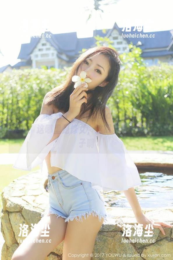 尤蜜荟 - 谁来了，Angela小热巴的修女私拍！这哪里是修女，这明显是俏皮小女子啊