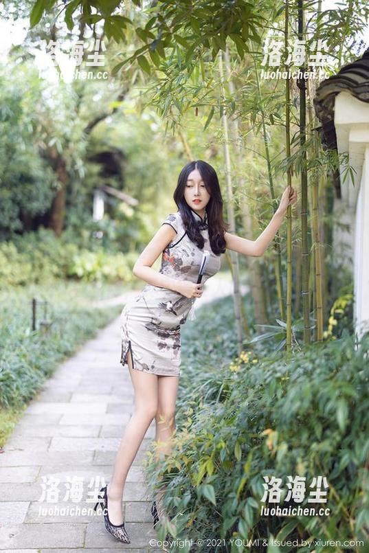 尤蜜荟 - 精选一种姿态，Mila豆嘟嘟的纯白图库，真实得让人格外放松