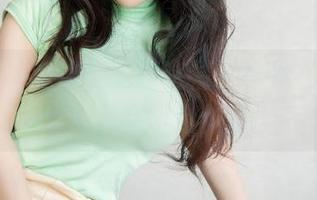 星颜社 – 我决定下载这幅‘妹妹’——潘思沁真会挑选作品！