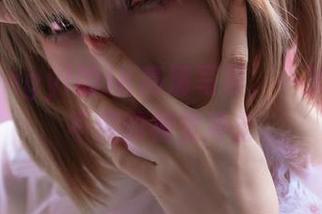 杨衣yangyi的JK高清写真，一波你们想不到的视觉冲击