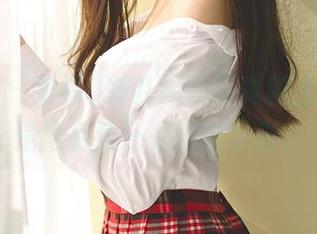 果团网 – 蜜桃Q妹儿婚纱写真新上线：这是摆姿势还是进攻队形？