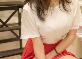 梦丝女神 – 村落漫游记：玥玥图集中的偶遇，总在关键时刻露线索！