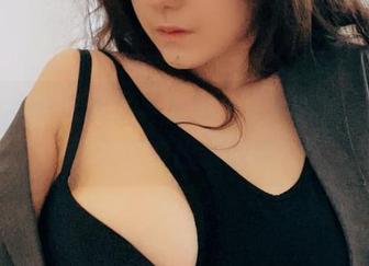 樱晚gigi这次写真更新：茶靡完全颠倒，今天花卉出变故嘛？