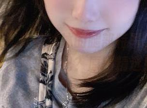 短裤篇章：炸酱沐沐的腿部特写，难道我在做膝盖日记？原图精选！