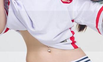 爱尤物 – 李柔儿的《厨娘》写真集：在厨房穿梭的她，原图里藏着一颗Cooking心！