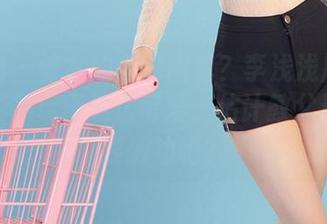 爱尤物 – 修女的全套图包？李浅浅居然把宗教形象玩得这么可爱，估计教父看了都要破功吧？