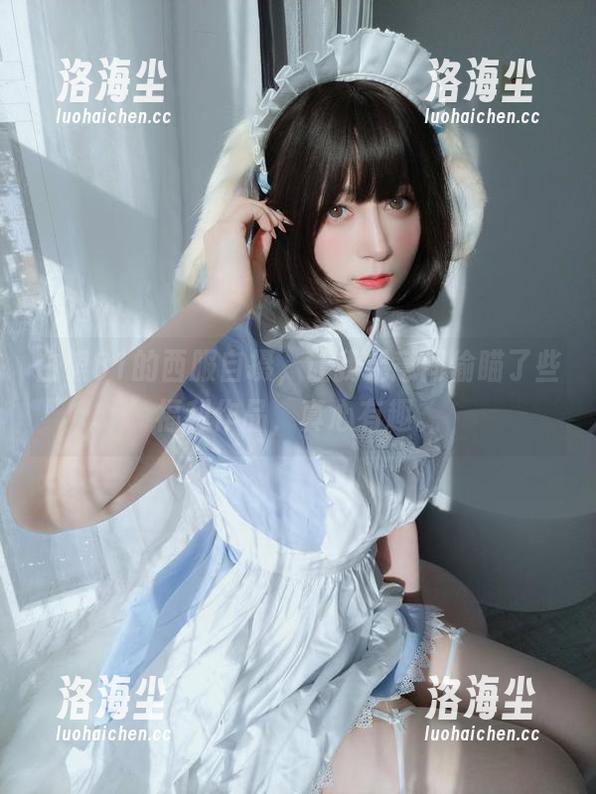 白银81的西服自摄，让我无意间偷瞄了些福利作品，真心有趣。