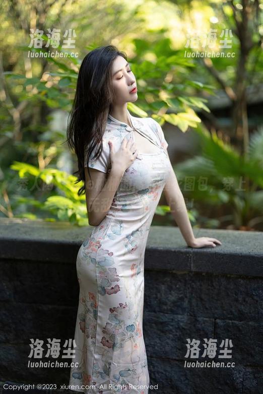 秀人网 - Zoe柚柚的高清睡衣图包，穿上它，无敌梦中情人上线！