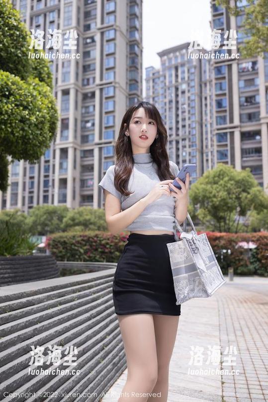 秀人网 - 在线示范！学姐区静瑶的完美拍照姿势合集，快来偷学！